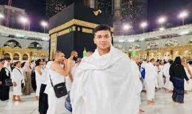 ওমরাহ করতে দেশ ছাড়ছেন তাসকিন