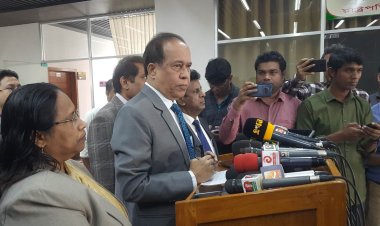 রাষ্ট্রপতি সাহাবুদ্দিনকে নিয়ে বিতর্ক অনাকাঙ্ক্ষিত : সিইসি