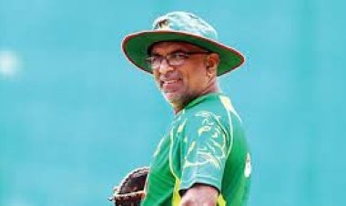 বৃহস্পতিবার জাতীয় দলের প্রস্তুতি ম্যাচ দেখবেন হাথুরুসিংহে