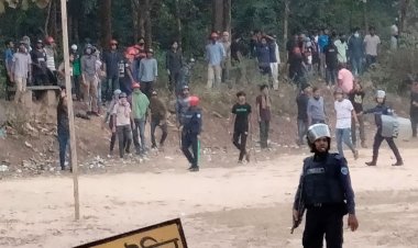 ফের চবিতে ছাত্রলীগের দুই গ্রুপের সংঘর্ষ, রুম ভাঙচুর
