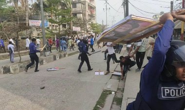পটুয়াখালীতে বিএনপির পদযাত্রায় পুলিশের লাঠিপেটা