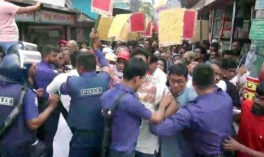 ঝালকাঠিতে বিএনপির দুই শতাধিক নেতাকর্মীর নামে মামলা, আটক ১৬