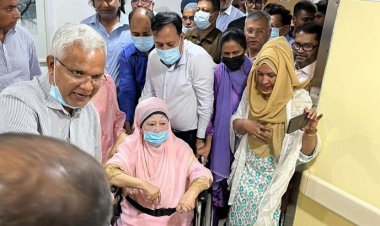 খালেদা জিয়ার শারীরিক অবস্থা আগের মতোই আছে: ডা: জাহিদ