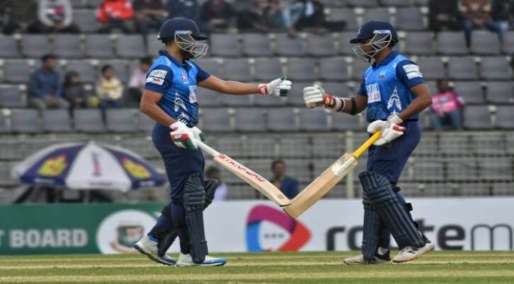 বরিশালকে হারিয়ে ‘তৃতীয়’ জয় ঢাকার