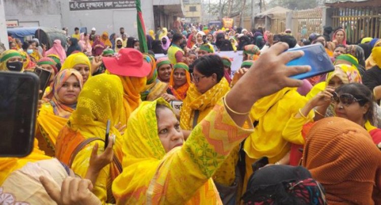 চতুর্থ দিনের কর্মসূচিতে অংশ নিতে জড়ো হচ্ছেন নেতাকর্মীরা
