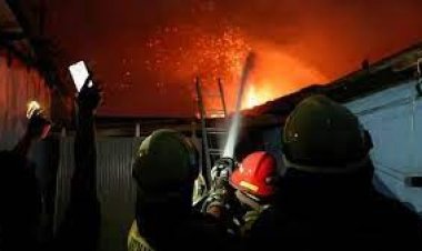 ইন্দোনেশিয়ায় তেলের ডিপোতে আগুন, নিহত ১৭