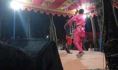 দুঃখী কৃষকের সংলাপ বলতে বলতেই মঞ্চে অভিনেতার মৃত্যু