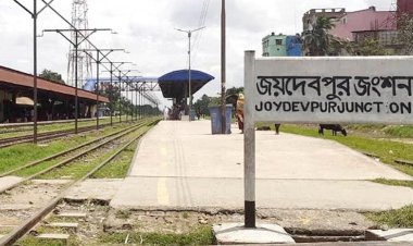 গাজীপুরে ট্রেনে কাটা পড়ে প্রাণ গেল দুইজনের