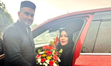 দেশে ফিরলেন মাহির স্বামী