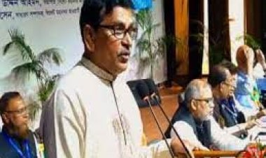 সরকারের পতন ঘটানোর মতো রাজনৈতিক শক্তি দেশে নেই: হানিফ