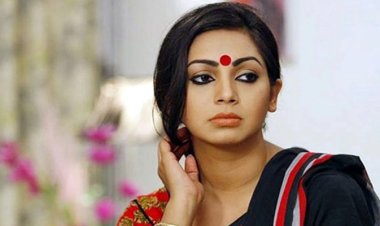 প্রভাকে আইনজীবীর লিগ্যাল নোটিস