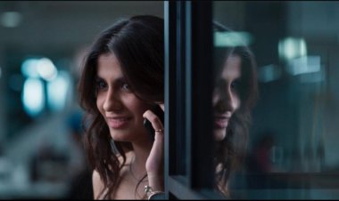 পোশাক নিয়ে কড়া সমালোচনায় শ্রেয়া