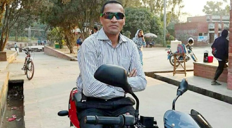 জাবি’র প্রধান নিরাপত্তা কর্মকর্তাকে পেটালো ছাত্রলীগ