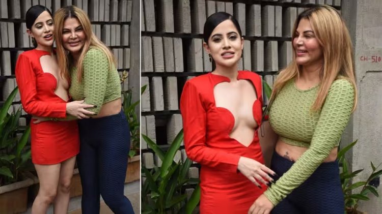 ‘জলে সাঁতার দিচ্ছি’