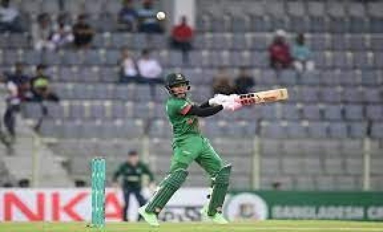 মুশফিকের সেঞ্চুরিতে বাংলাদেশের রানের রেকর্ড