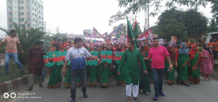 আশুলিয়া থানা বিএনপির উদ্দ্যোগে মহান স্বাধীনতা দিবসে জাতীয় স্মৃতিসৌধে পুষ্পস্তবক অর্পন