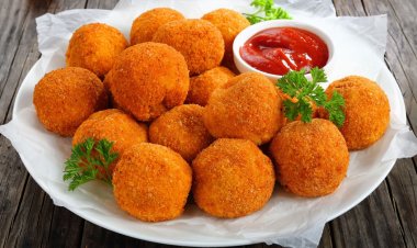 ইফতারের জন্য আলুর চপ তৈরির রেসিপি