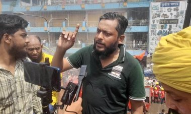 স্ত্রীর সোনা বিক্রির টাকায় মালামাল উঠিয়েছিলাম