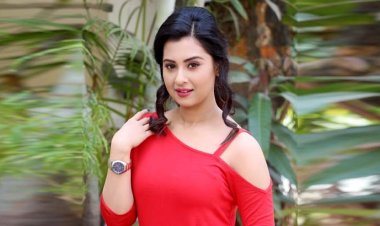 ডাবল চমক নিয়ে হাজির হচ্ছেন শবনম বুবলী