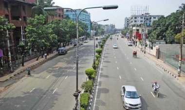 এবারের ঈদযাত্রায় স্বস্তি, ফাঁকা রাজধানী