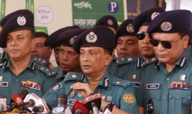 নতুন কোনো হুমকি নেই, অতীত মাথায় রেখে নিরাপত্তা ব্যবস্থা: ডিএমপি কমিশনার