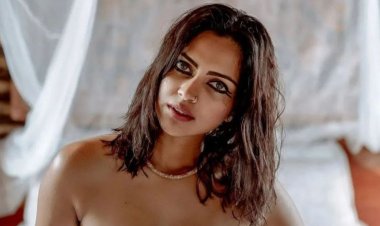 সমালোচনায় অভিনেত্রী অমলা পল