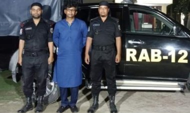 কুষ্টিয়ার দৌলতপুরে হামলা পাল্টা হামলা