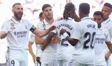 বেনজেমার হ্যাটট্রিকে রিয়ালের বিশাল জয়