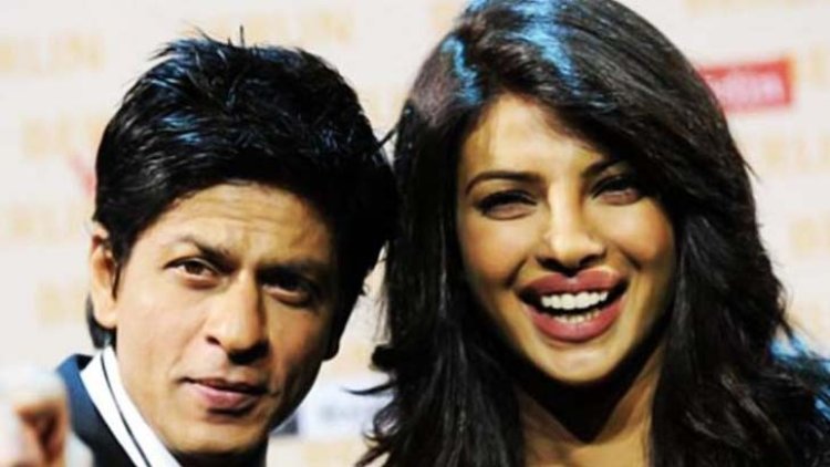 ‘জ্যাকেটে ওর গন্ধ পেতাম’, শাহরুখ সম্পর্কে প্রিয়াঙ্কা