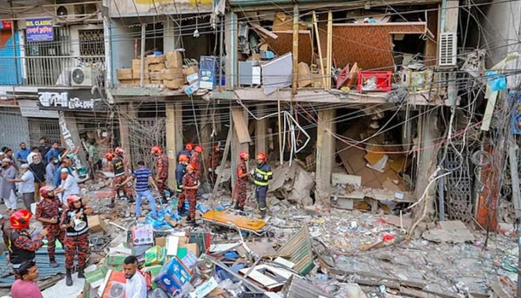 দিনে মানলেও রাতে উধাও সব নির্দেশনা