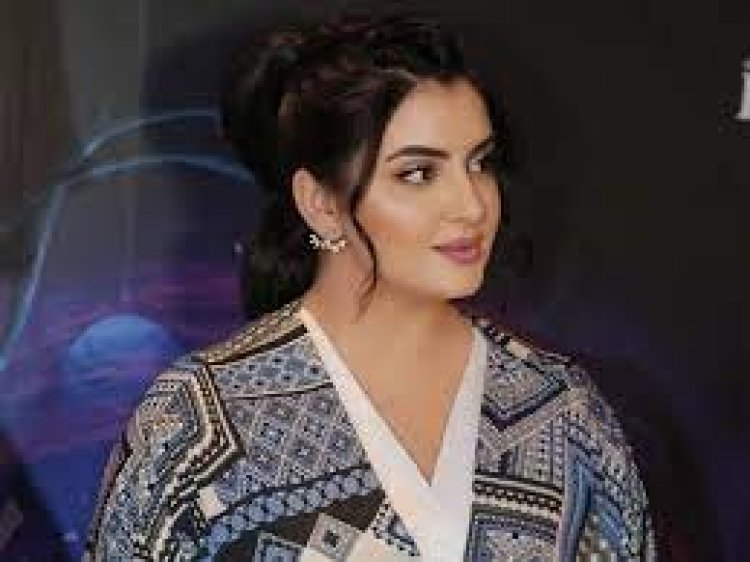 রাজকুমারী যার রূপের ছটায় মোহিত সবাই!