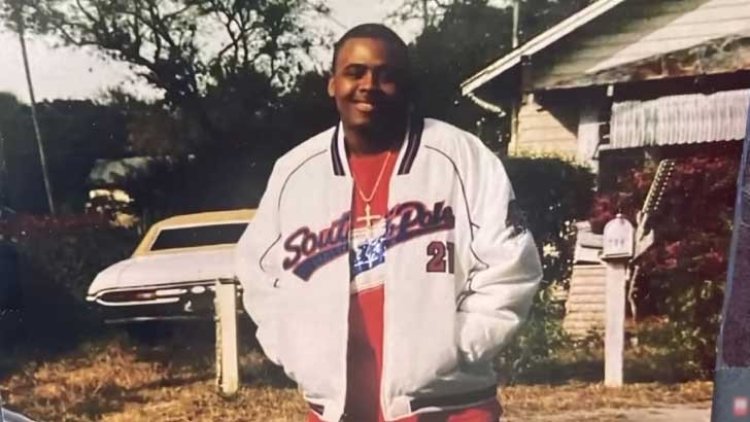 জীবন্ত কয়েদিকে ছারপোকায় খেয়ে ফেলার অভিযোগ