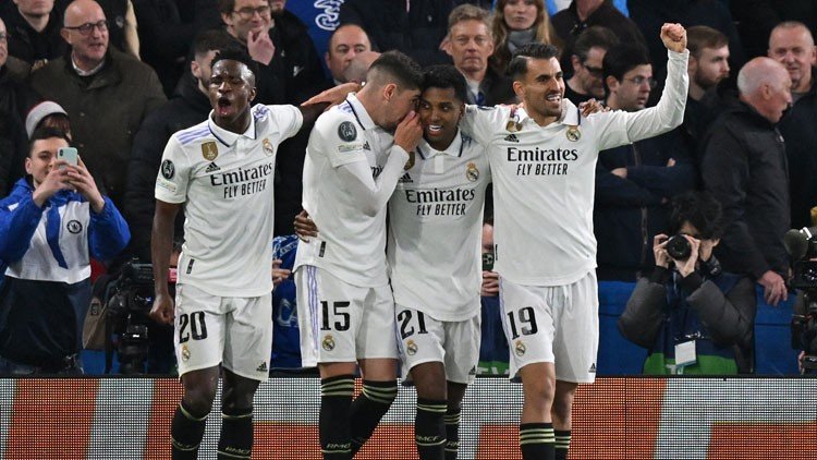 চেলসিকে হারিয়ে সেমিতে রিয়াল, ১৬ বছর পর একই পথে এসি মিলান