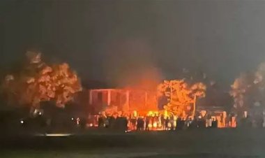 অশান্ত ভারতের মণিপুর, নিষিদ্ধ বড় জমায়েত, বন্ধ ইন্টারনেট সেবা
