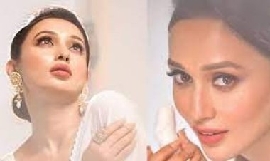 ভিন্ন রকম ভালোবাসার খোঁজ পেয়েছেন অভিনেত্রী মিমি!