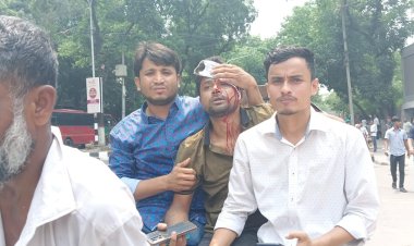 ঢাবিতে ছাত্রদলের ওপর ছাত্রলীগের হামলা, আহত ৫