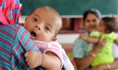 মাতৃত্বকালীন ছুটি পর্যাপ্ত মনে করেন না কর্মজীবী নারীরা