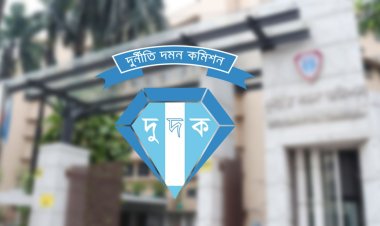 বন্দরে ১১ হাজার গাড়ির তথ্য গোপন করে রাজস্বে নয়ছয়