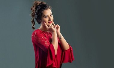 আপুরা আমাকে একা পেলে এসে গাল টিপে দিতো: বুবলী