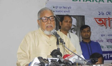 পরীক্ষামূলকের জন্য ফারাক্কা বাঁধ চালু আজও তা শেষ হয়নি : নজরুল ইসলাম