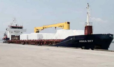 রূপপুরের মালামাল নিয়ে মোংলায় বিদেশি জাহাজ