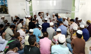 জিয়াউর রহমানের ৪২ তম শাহাদত বার্ষিকীতে বাকৃবি ছাত্রদলের মিলাদ