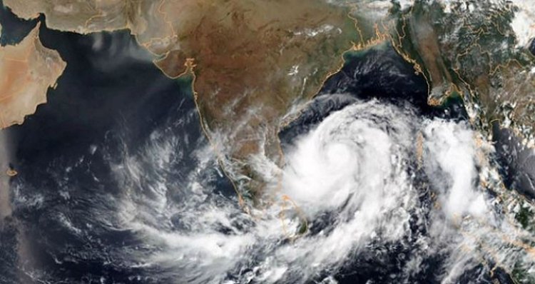 মের দ্বিতীয় সপ্তাহে ঘূর্ণিঝড়, ফের ৪০ ডিগ্রি ছাড়াতে পারে তাপমাত্রা