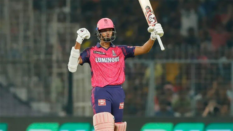 আইপিএলে ১৩ বলে ফিফটির রেকর্ড