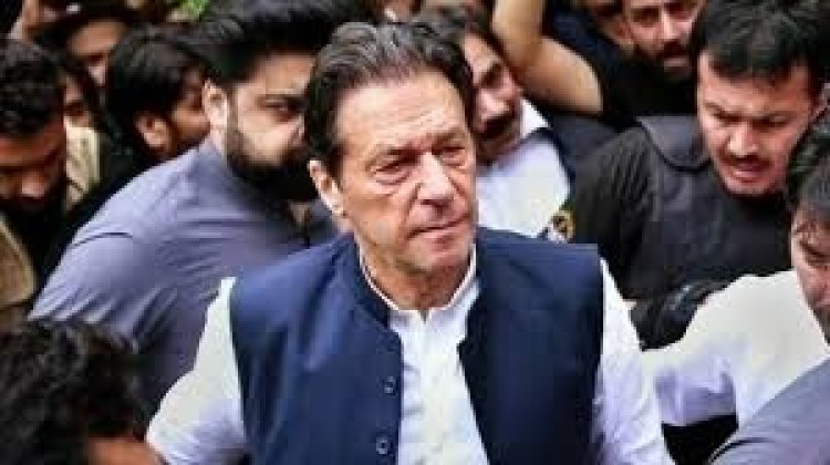 মঙ্গলবার আমার গ্রেফতারের সম্ভাবনা প্রবল: ইমরান খান