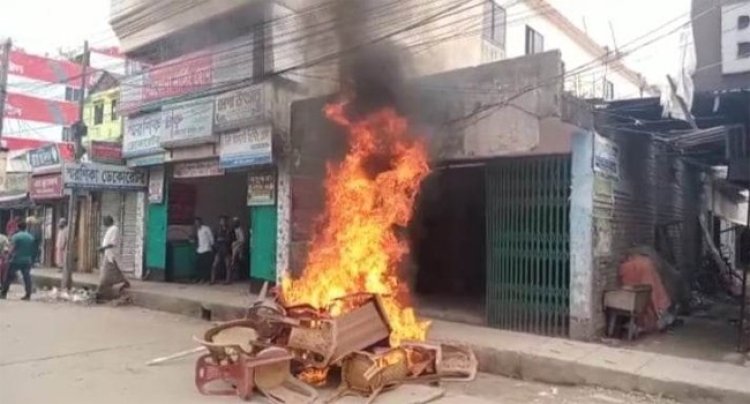 নেত্রকোনায় বিএনপি কার্যালয়ে আ’লীগের ভাঙচুর ও অগ্নিসংযোগ
