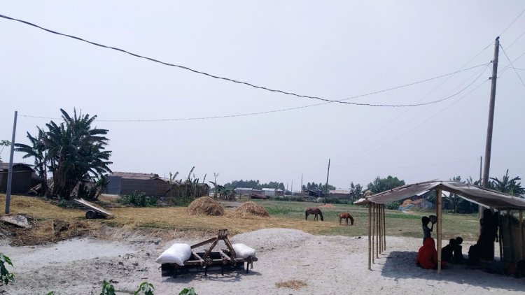 ঘুষ না দেওয়ায় মিলছে না বিদ্যুৎ সংযোগ