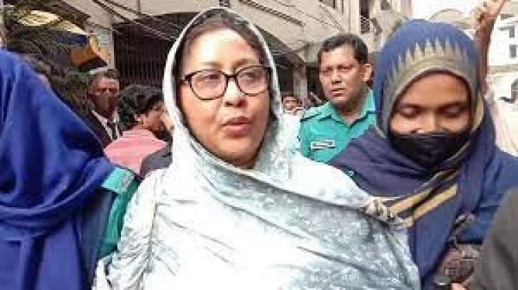 প্রধানমন্ত্রীকে কটূক্তি মহিলা দলের সম্পাদক সুলতানার বিরুদ্ধে প্রতিবেদন পেছাল