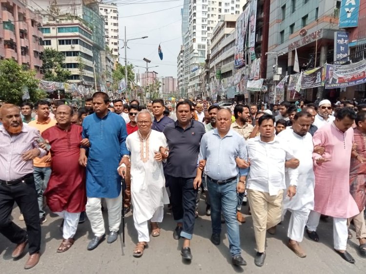 রাজধানীতে রিজভীর নেতৃত্বে বিক্ষোভ মিছিল 