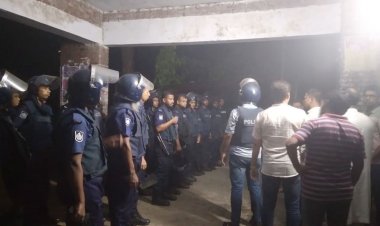 ছাত্রলীগের সংঘর্ষ: মধ্যরাতে চবির দুই হলে তল্লাশি 